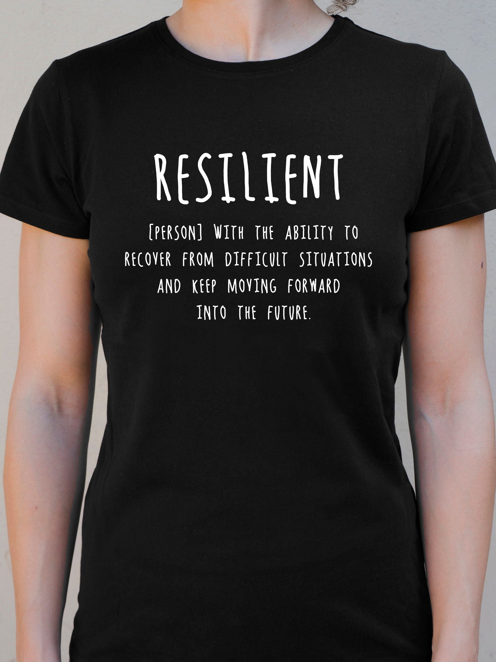 Camiseta RESILIENTE ♀ - Motquo